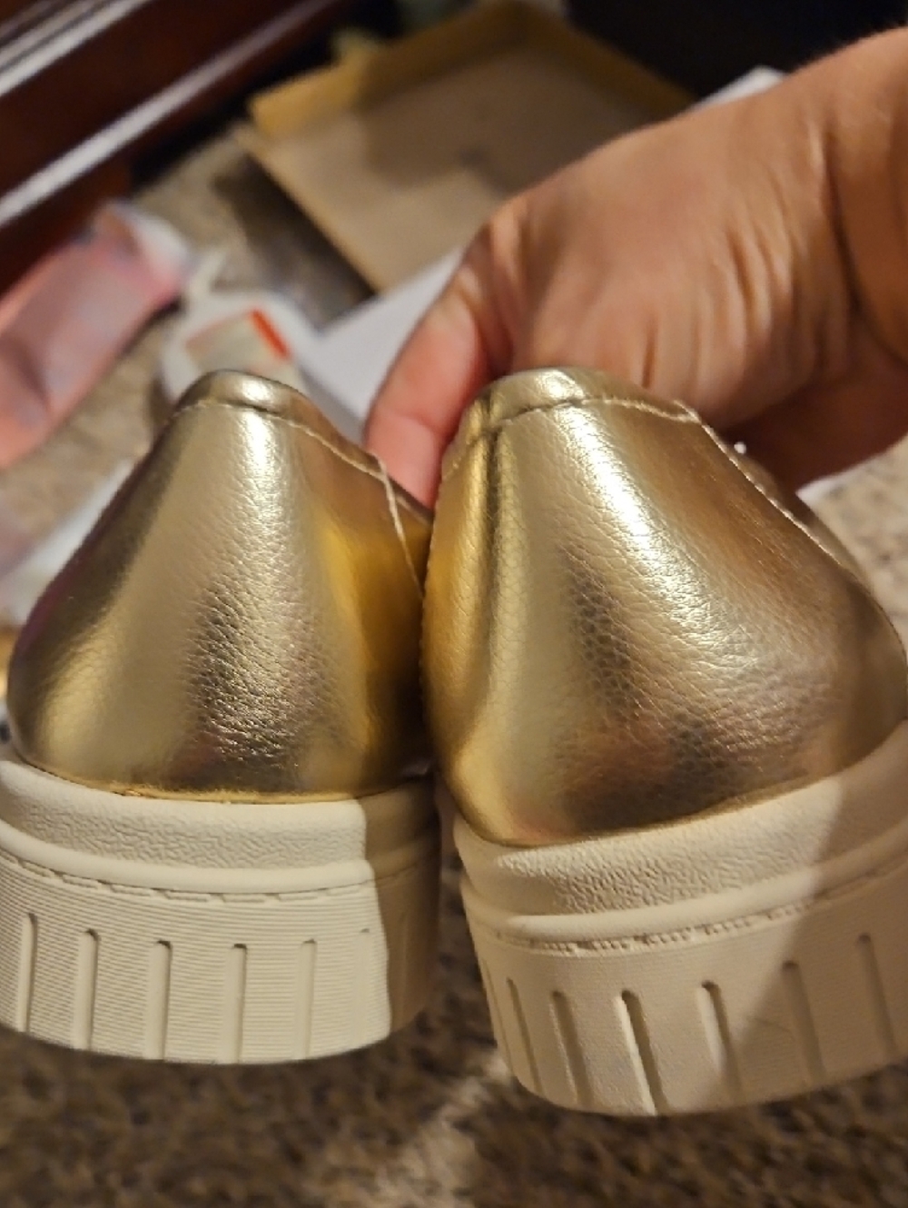 Life Stride Gold Metallic Slip-On Loafers for Women With Box - Picture 3 of 6